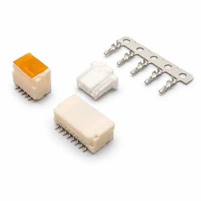 Конектор със стъпка 1,0 mm